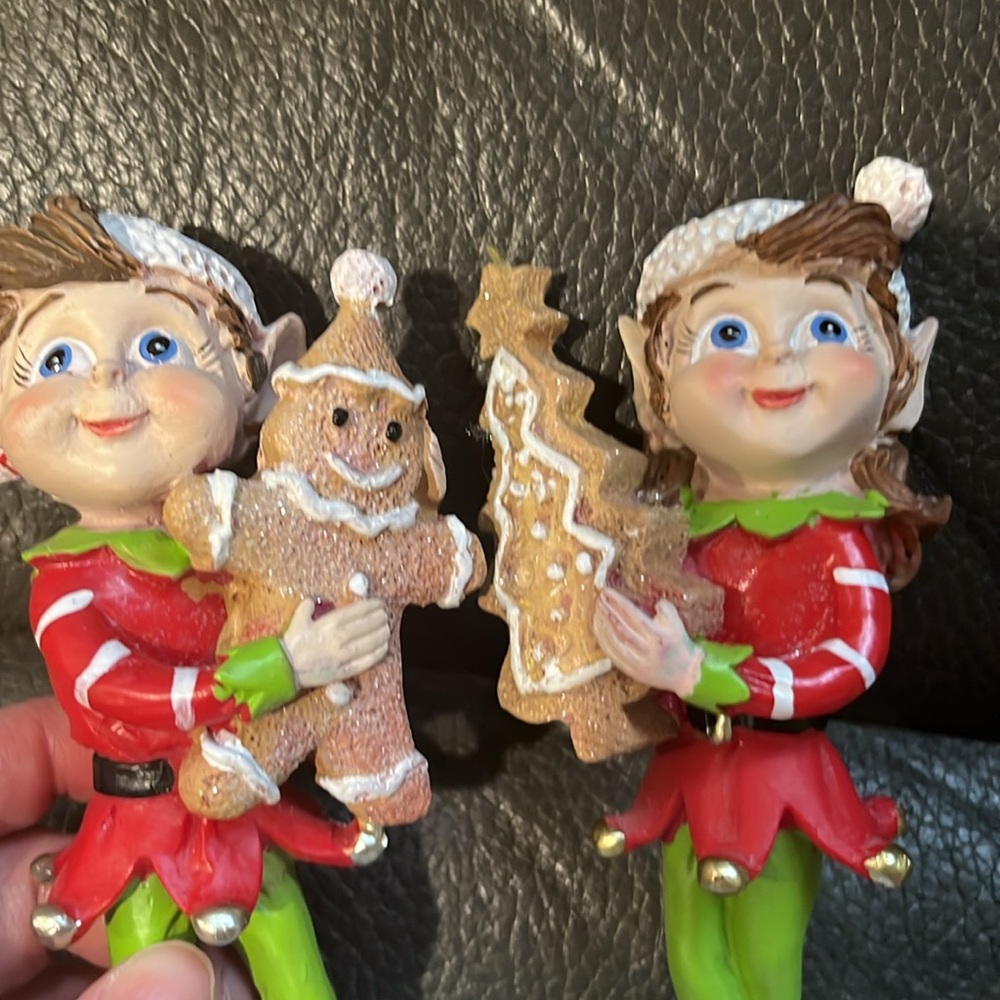 Valerie parr hill set of 2 elves with cookies - Picture 6 of 8